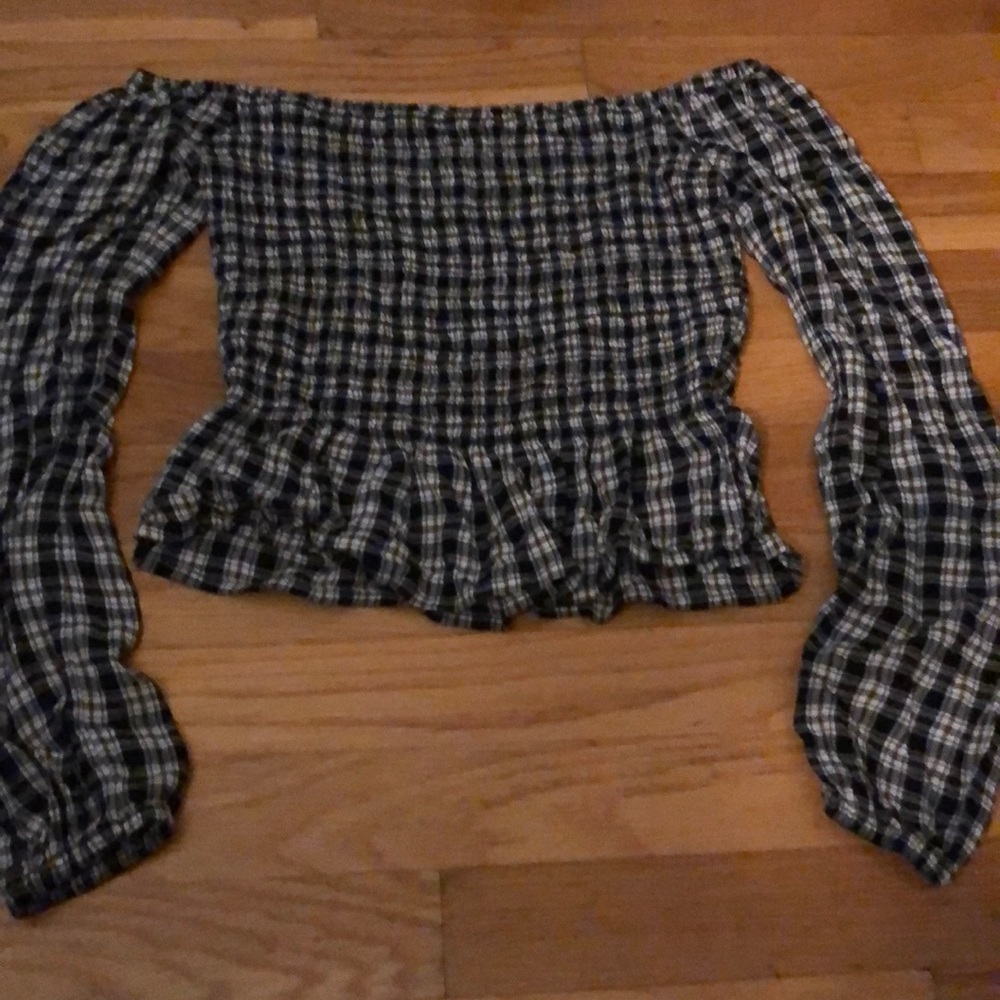 Hollister Long Sleeve Shirt